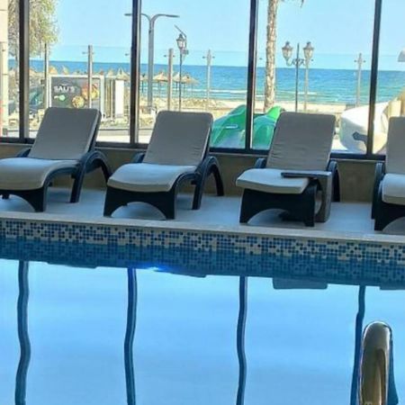 Alezzi Beach Vibe Family Studio With Spa Piscina Interioara Incalzita Sauna Jacuzzi Gym Năvodari Zewnętrze zdjęcie